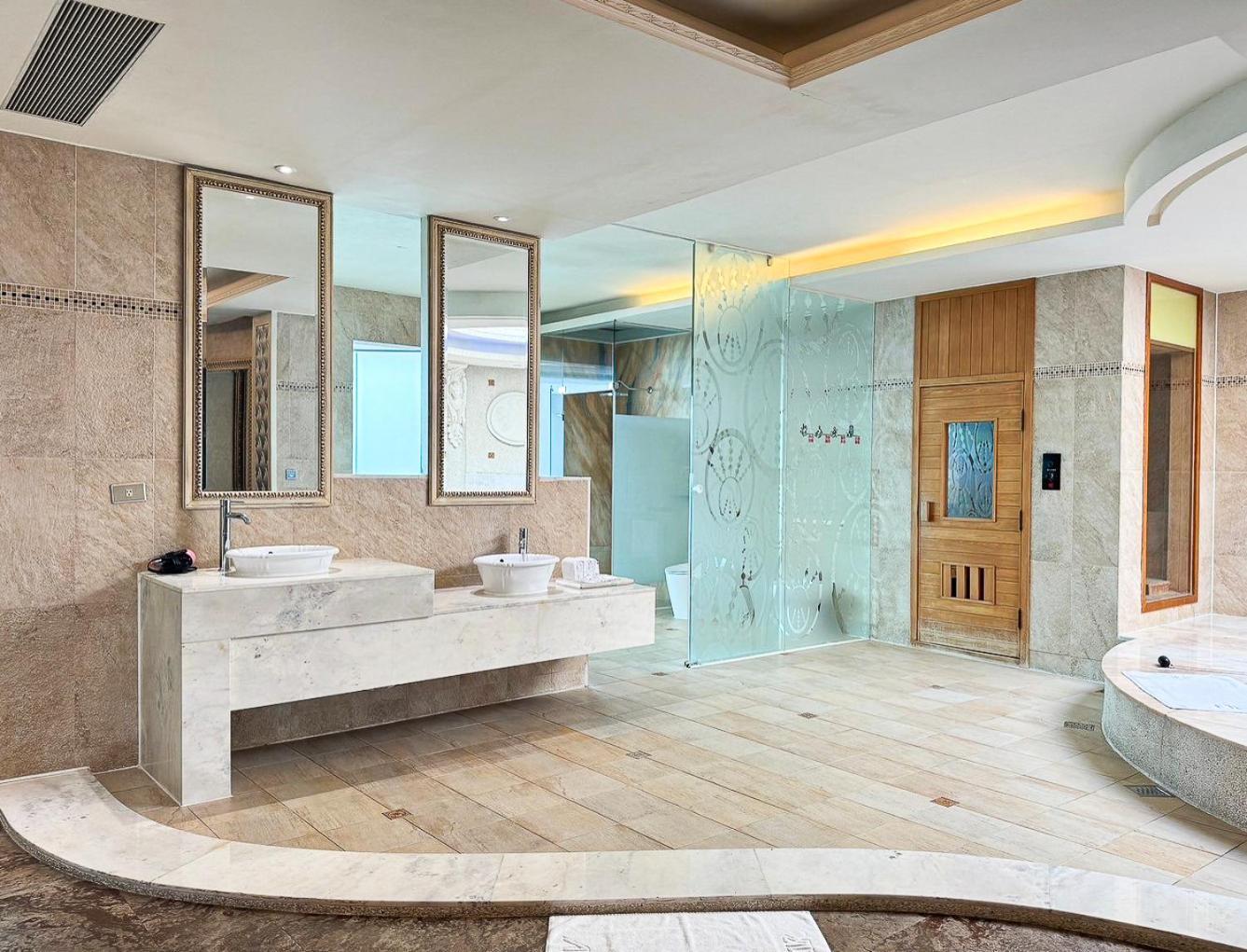 All-Ur Boutique Motel -Chia Yi Branch Csiaji Kültér fotó