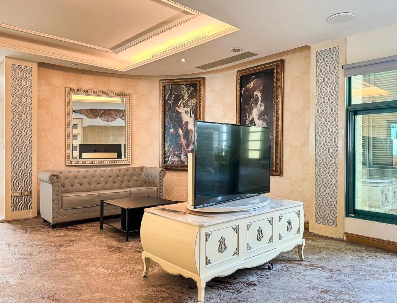 All-Ur Boutique Motel -Chia Yi Branch Csiaji Kültér fotó
