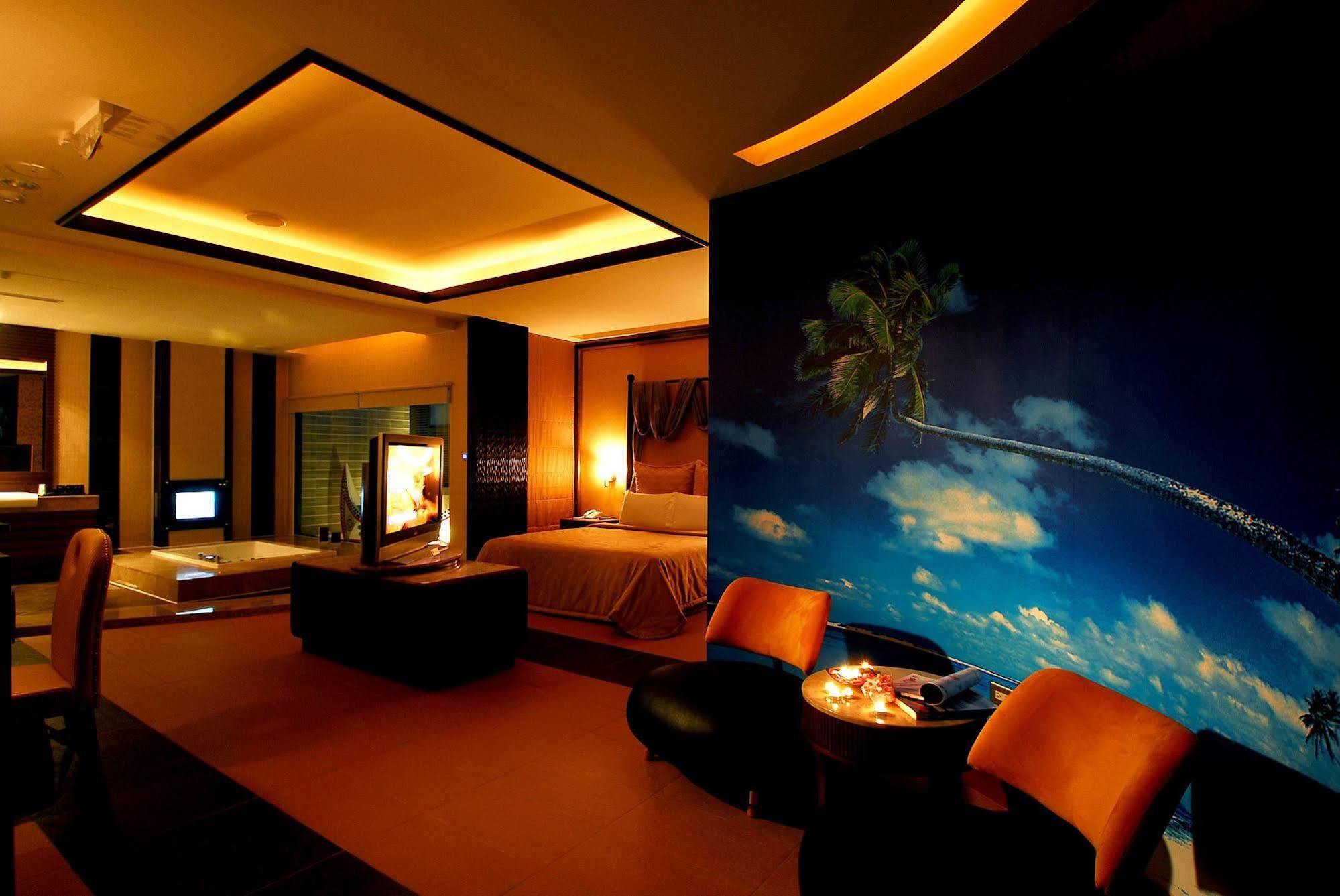 All-Ur Boutique Motel -Chia Yi Branch Csiaji Kültér fotó