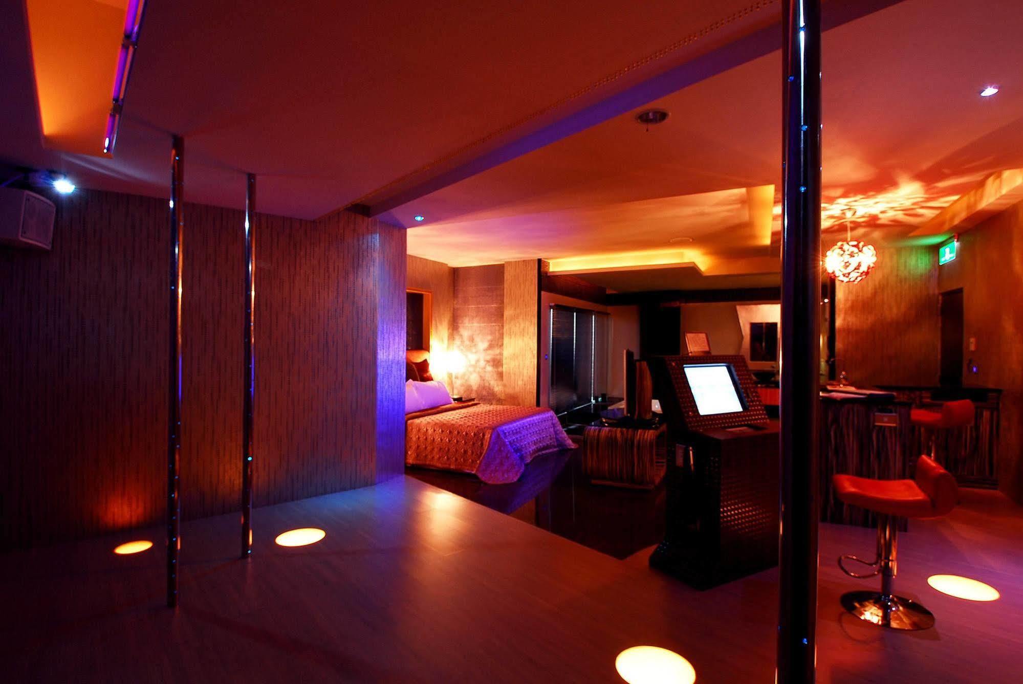All-Ur Boutique Motel -Chia Yi Branch Csiaji Kültér fotó