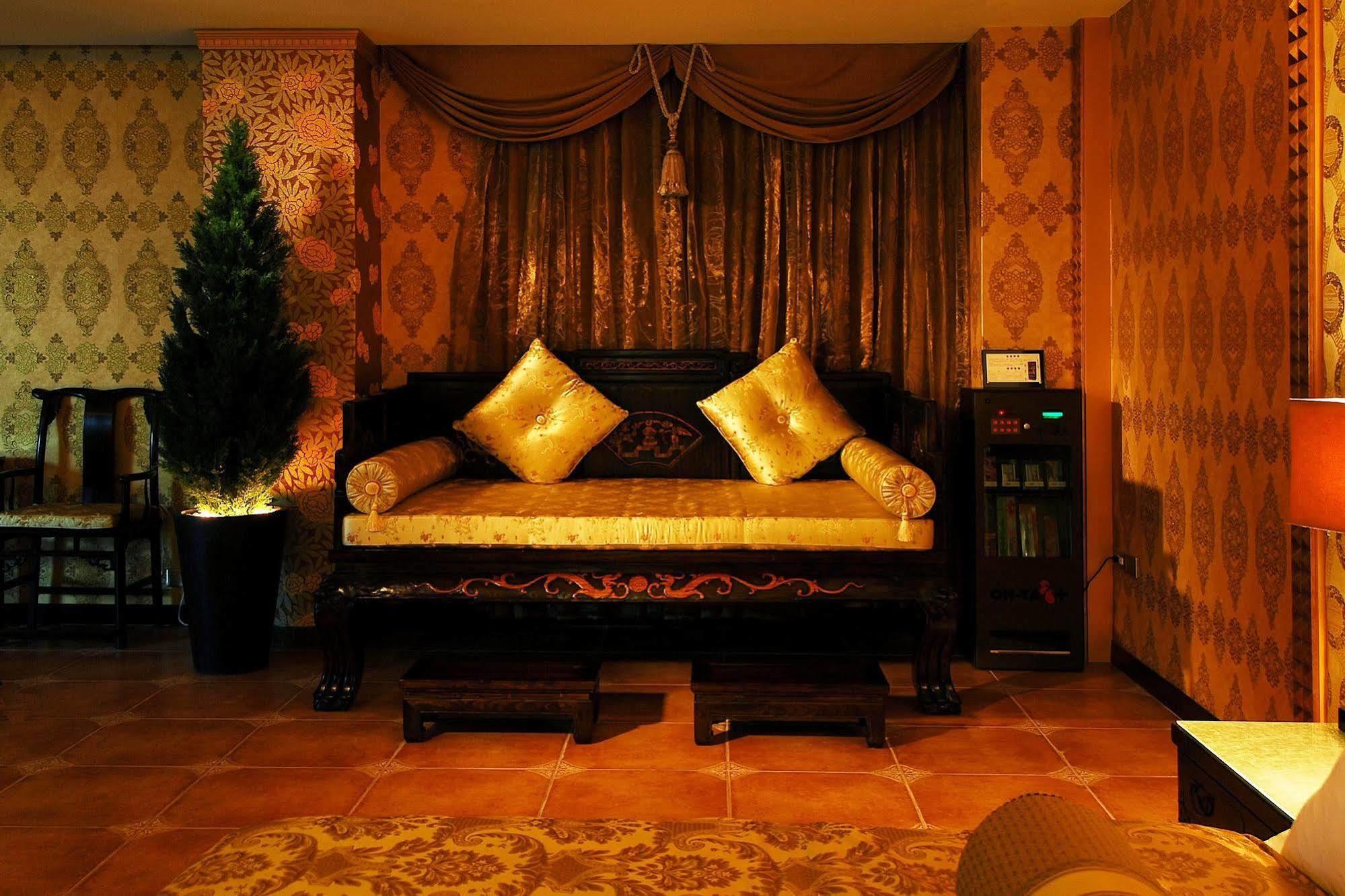 All-Ur Boutique Motel -Chia Yi Branch Csiaji Kültér fotó